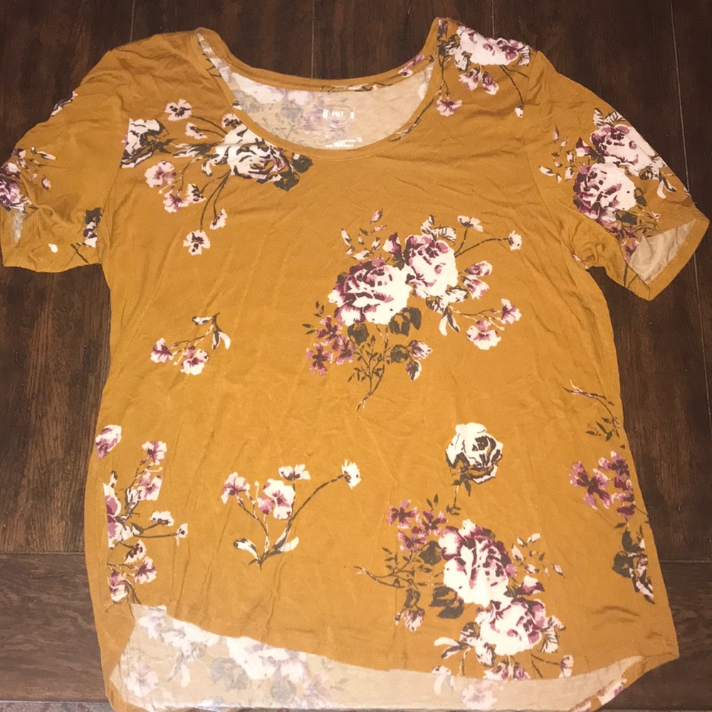 floral blouse